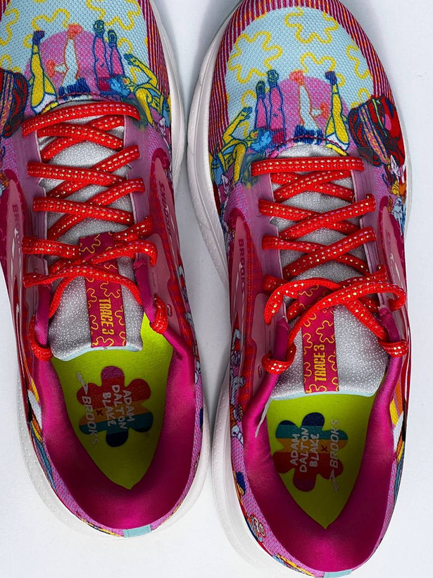 کفش رانینگ بروکس Brooks Trace رنگارنگ