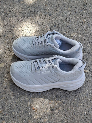 جدیدترین مدل کتونی هوکا در گالری اراد اسپرت شاهرود (ارسال به سراسر کشور)