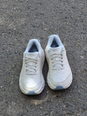 خرید کفش اورجینال هوکا بوندی ۸ سفید | HOKA Bondi 8 White با حداکثر راحتی و لژ طبی در آراد اسپرت