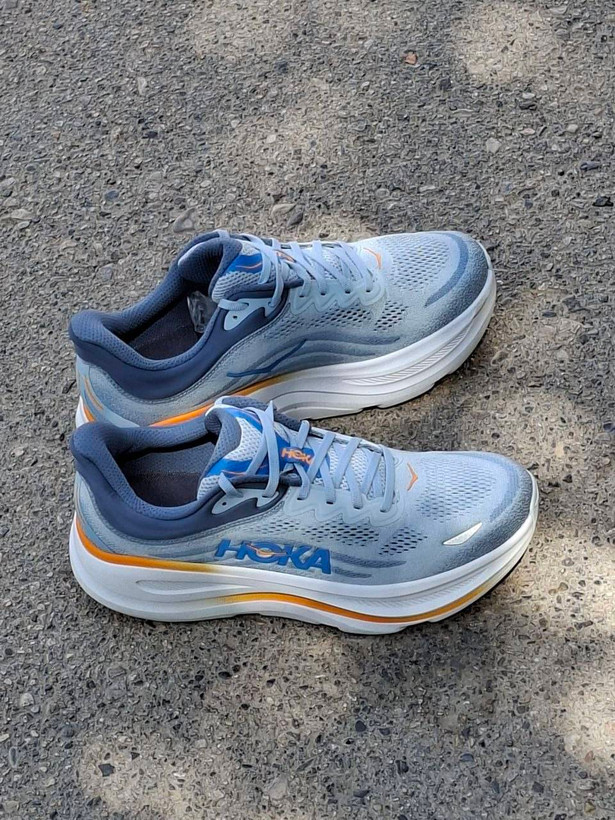 لژ فوق ضخیم ماکسیمال کتونی هوکا بوندی ۸ اصل با فوم ضد شوک برای درمان خار پاشنه و کمردرد