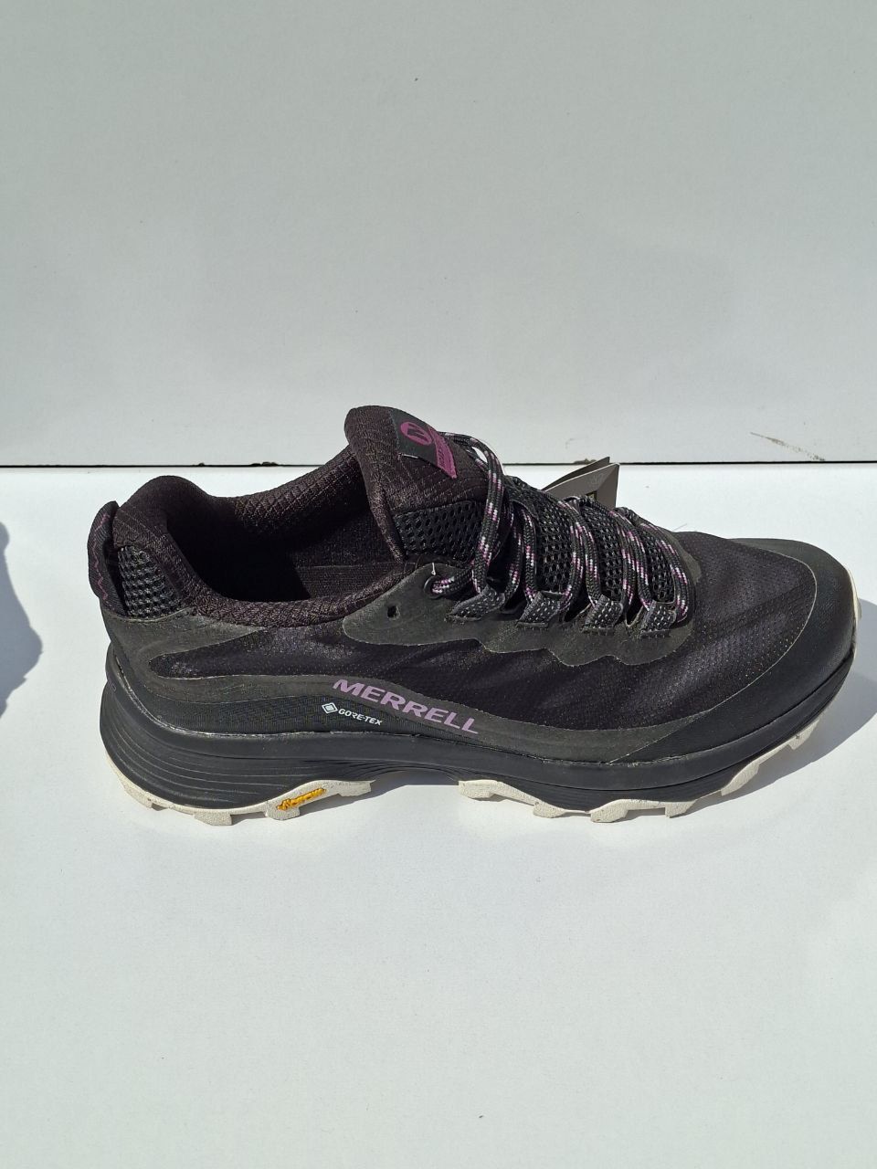 2. کتونی زنانه Merrell مدل J135408W | سایز 40